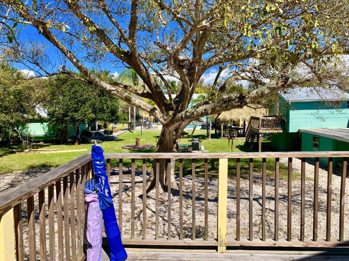 Myerside Resort And Cottages Fort Myers Beach Exterior photo
